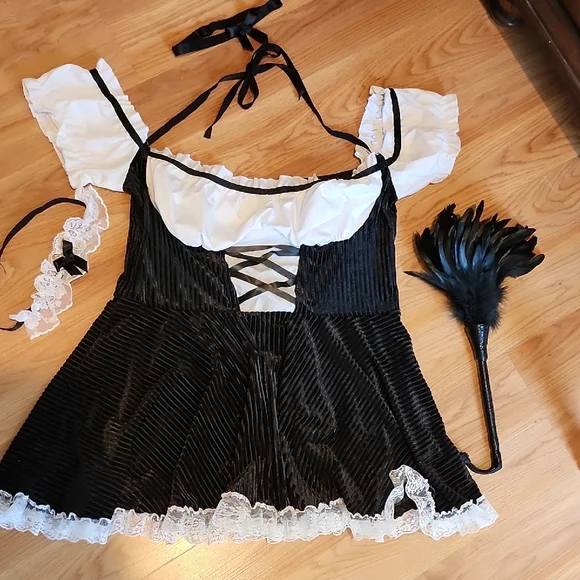 LoveHoney Black/White Maid Costume Dress - Picture 7 of 14